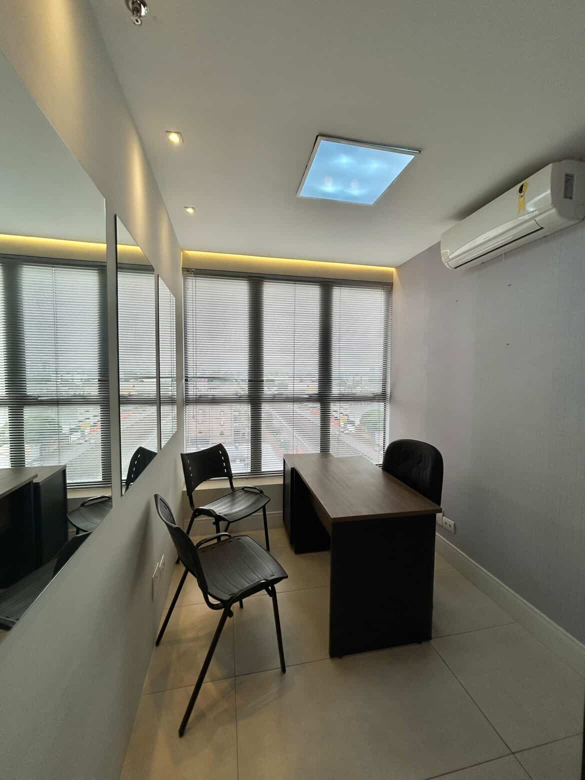 Sala executiva privativa da Top Office
